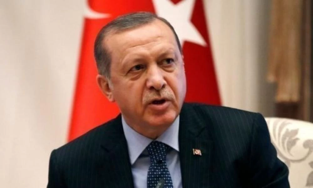 Σάββας Καλεντερίδης: Γονατοκλυσία μετά την επίσκεψη στην Τουρκία! Γιατί προσκύνησε ο Ερντογάν τον διάδοχο των Εμιράτων;